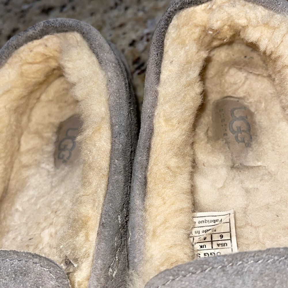 UGG Ansley - Picture 2 of 9